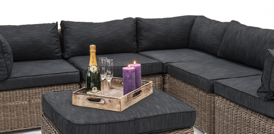 De productfotografie van deze loungesets hebben we met plezier verzorgd.